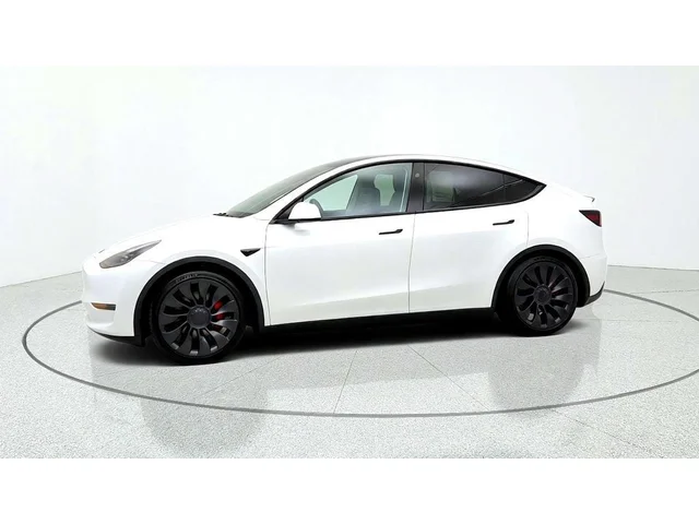 SEMINUEVOS TESLA Model Y a Estados en autogozo