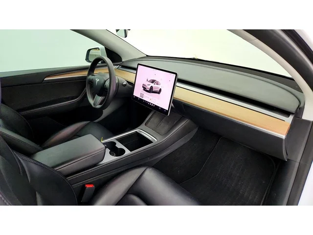 SEMINUEVOS TESLA Model Y a Estados en autogozo