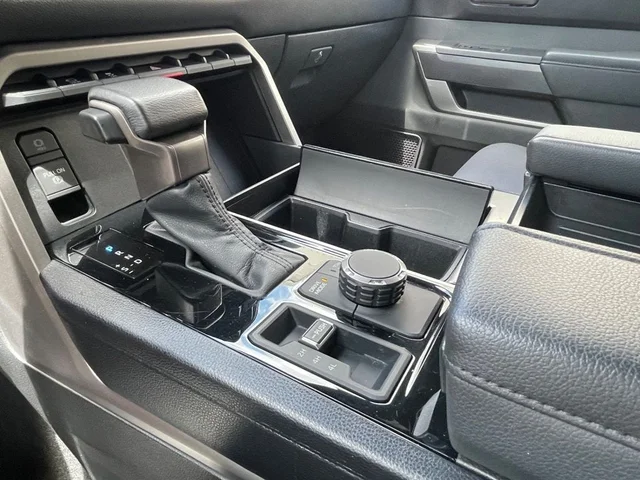 SEMINUEVOS TOYOTA SEQUOIA a Estados en autogozo