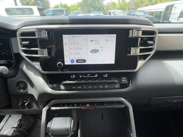 SEMINUEVOS TOYOTA SEQUOIA a Estados en autogozo