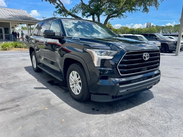 SEMINUEVOS TOYOTA SEQUOIA a Estados en autogozo