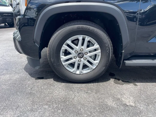 SEMINUEVOS TOYOTA SEQUOIA a Estados en autogozo