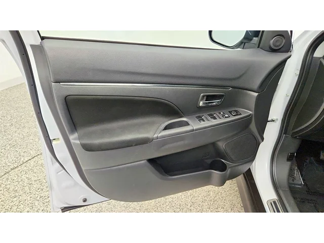 SEMINUEVOS MITSUBISHI Outlander Sport a Estados en autogozo