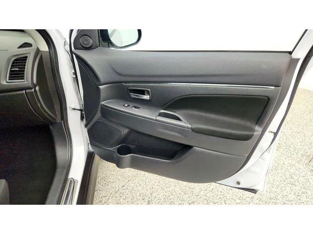 SEMINUEVOS MITSUBISHI Outlander Sport a Estados en autogozo