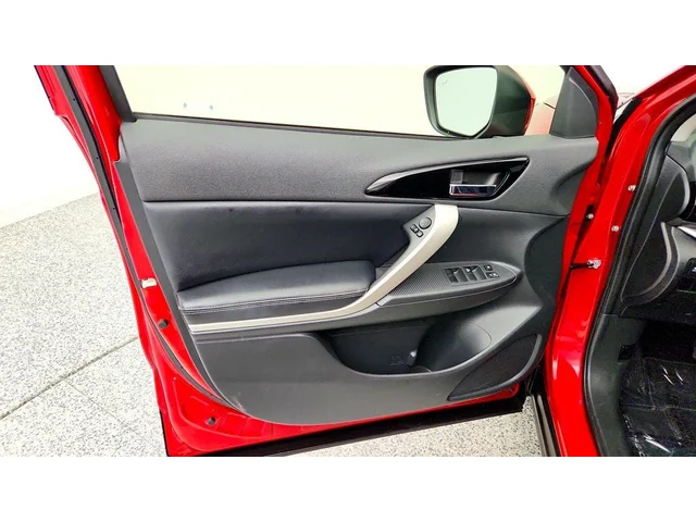 SEMINUEVOS MITSUBISHI Eclipse Cross a Estados en autogozo