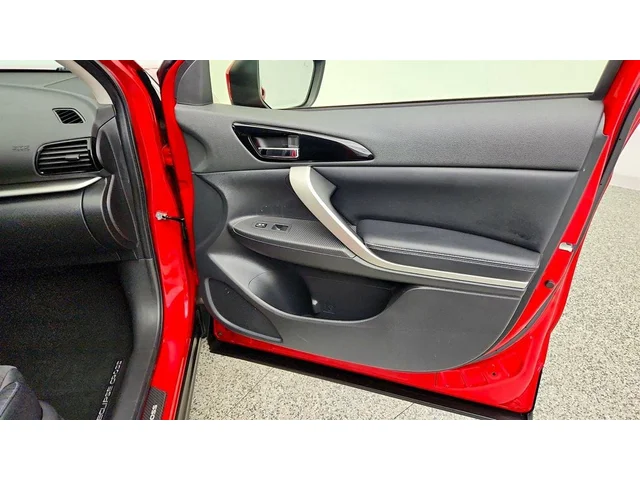 SEMINUEVOS MITSUBISHI Eclipse Cross a Estados en autogozo