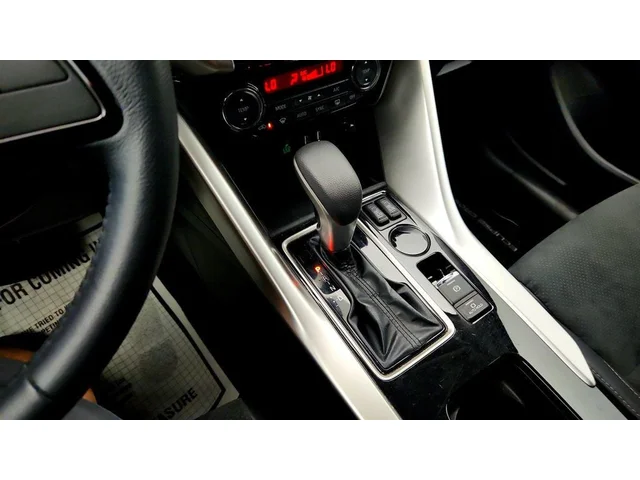 SEMINUEVOS MITSUBISHI Eclipse Cross a Estados en autogozo