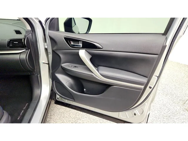 SEMINUEVOS MITSUBISHI Eclipse Cross a Estados en autogozo