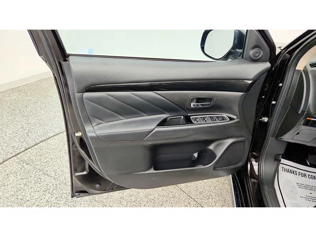 SEMINUEVOS MITSUBISHI Outlander PHEV a Estados en autogozo