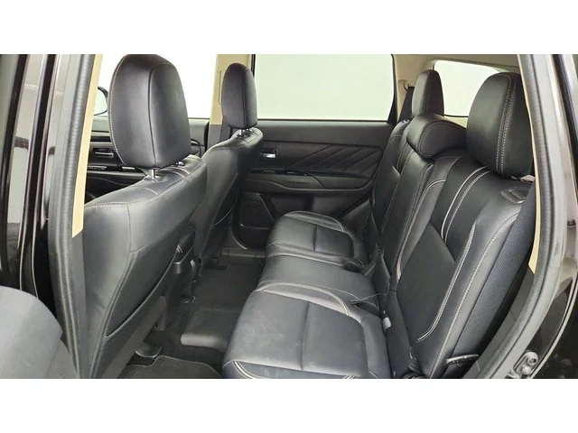 SEMINUEVOS MITSUBISHI Outlander PHEV a Estados en autogozo