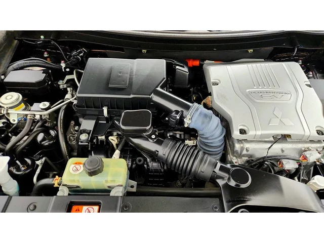 SEMINUEVOS MITSUBISHI Outlander PHEV a Estados en autogozo