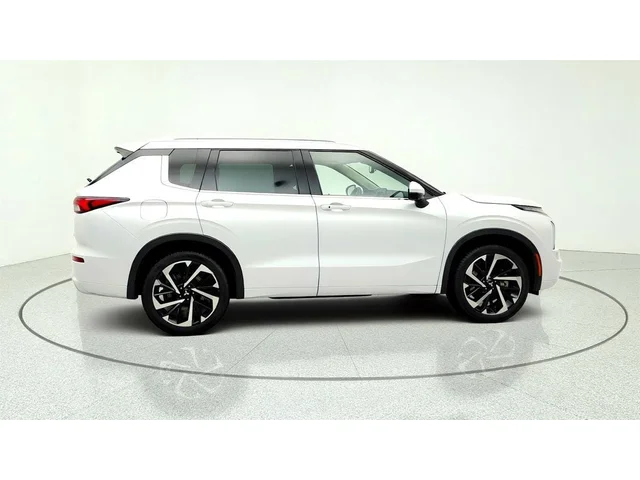 SEMINUEVOS MITSUBISHI Outlander a Estados en autogozo