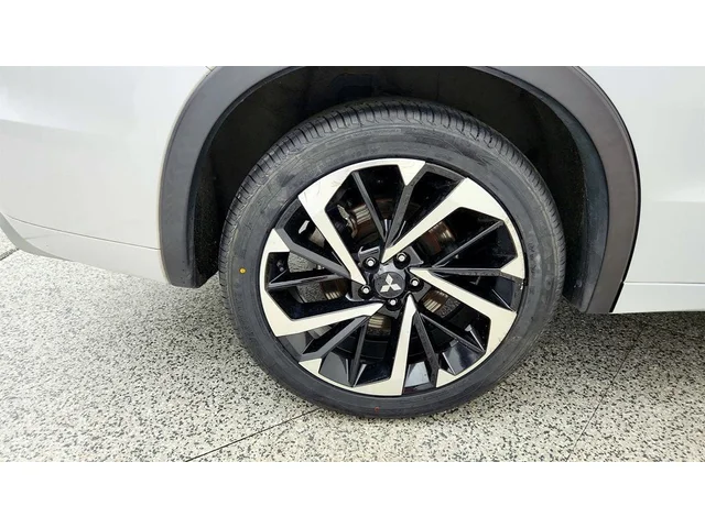 SEMINUEVOS MITSUBISHI Outlander a Estados en autogozo