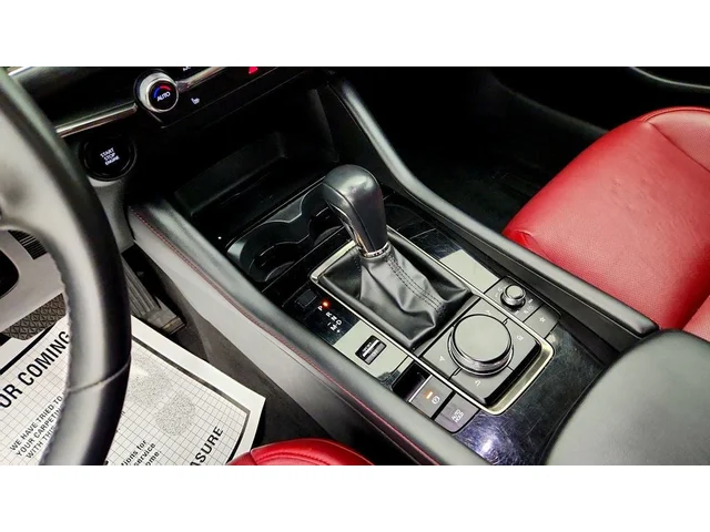 SEMINUEVOS MAZDA Mazda3 Sedan a Estados en autogozo
