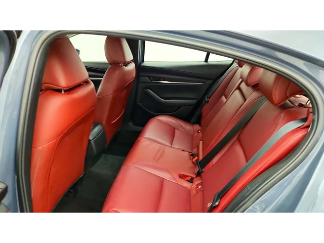 SEMINUEVOS MAZDA Mazda3 Sedan a Estados en autogozo