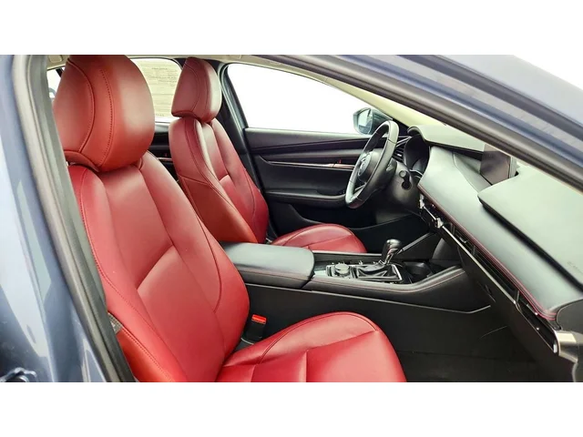 SEMINUEVOS MAZDA Mazda3 Sedan a Estados en autogozo