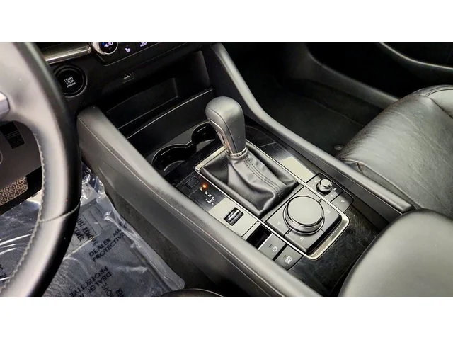 SEMINUEVOS MAZDA Mazda3 4-Door a Estados en autogozo