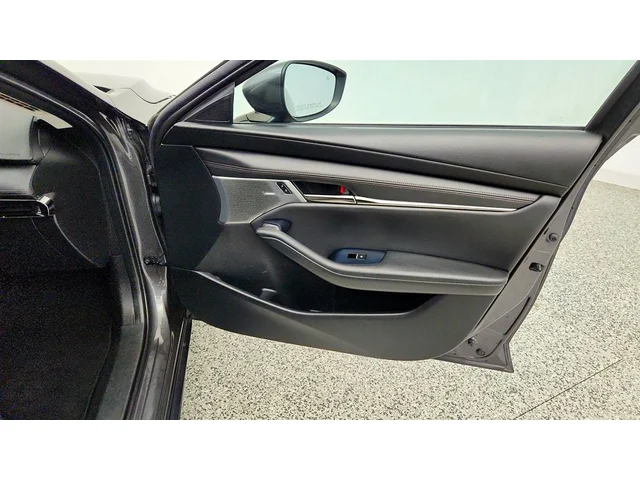 SEMINUEVOS MAZDA Mazda3 4-Door a Estados en autogozo