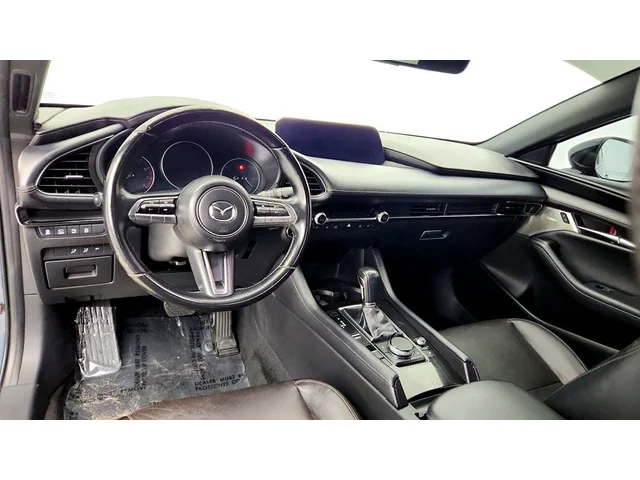 SEMINUEVOS MAZDA Mazda3 Hatchback a Estados en autogozo