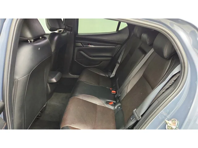 SEMINUEVOS MAZDA Mazda3 Hatchback a Estados en autogozo