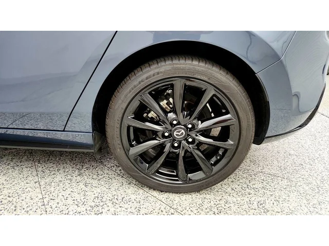 SEMINUEVOS MAZDA Mazda3 Hatchback a Estados en autogozo