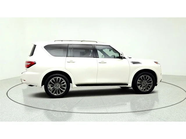 SEMINUEVOS NISSAN Armada a Estados en autogozo