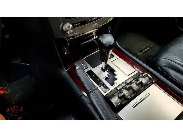 SEMINUEVOS LEXUS LX 570 a Estados en autogozo