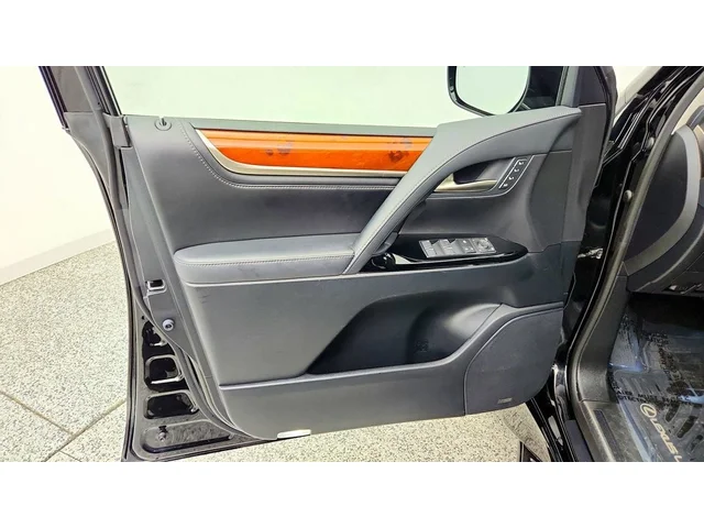 SEMINUEVOS LEXUS LX a Estados en autogozo