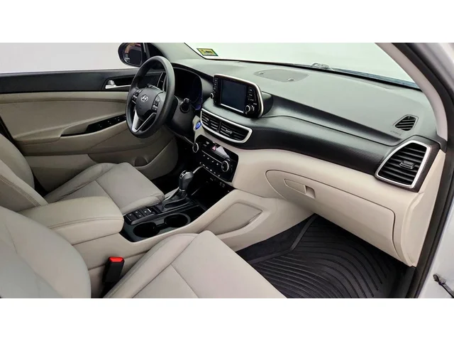 SEMINUEVOS HYUNDAI Tucson a Estados en autogozo