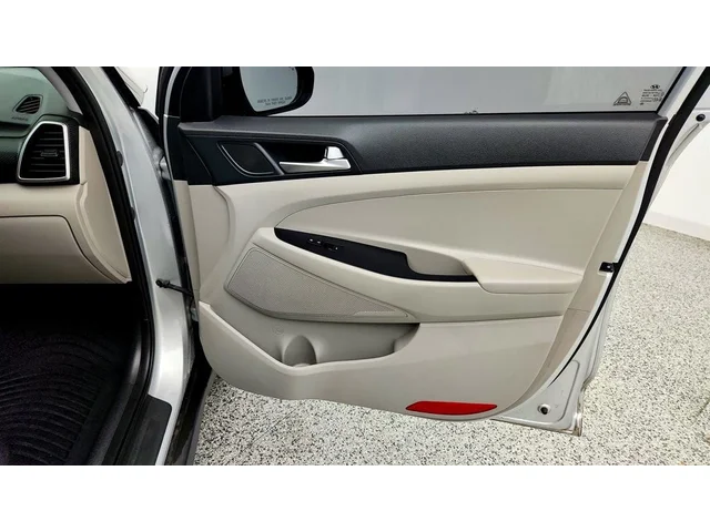 SEMINUEVOS HYUNDAI Tucson a Estados en autogozo