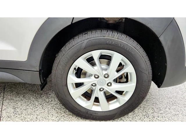 SEMINUEVOS HYUNDAI Tucson a Estados en autogozo