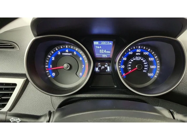SEMINUEVOS HYUNDAI Elantra GT a Estados en autogozo