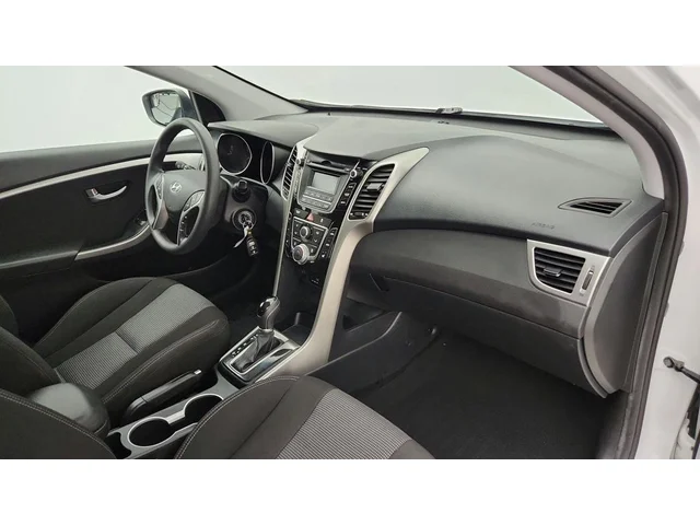 SEMINUEVOS HYUNDAI Elantra GT a Estados en autogozo