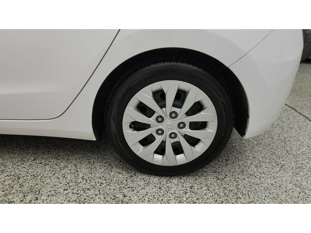 SEMINUEVOS HYUNDAI Elantra GT a Estados en autogozo