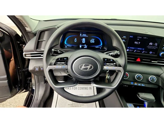 SEMINUEVOS HYUNDAI Elantra a Estados en autogozo