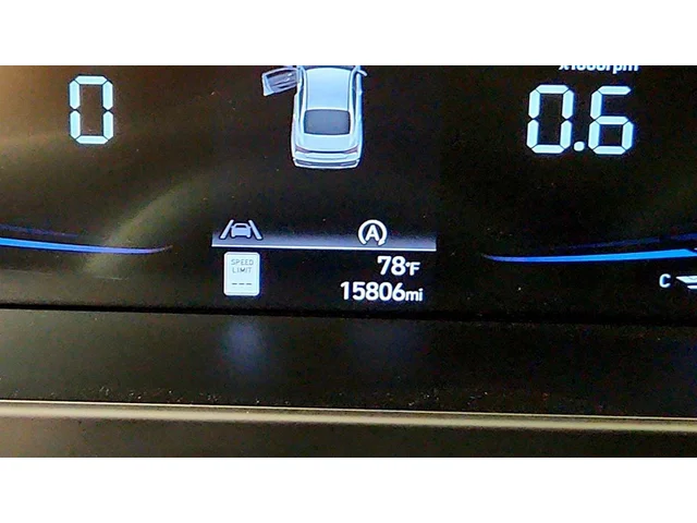 SEMINUEVOS HYUNDAI Elantra a Estados en autogozo