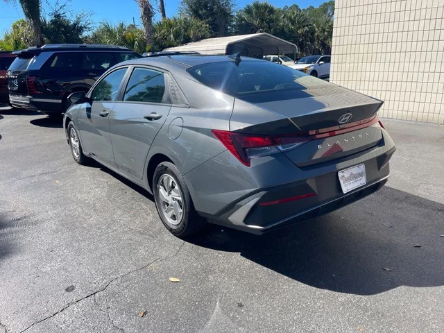 SEMINUEVOS HYUNDAI ELANTRA a Estados en autogozo