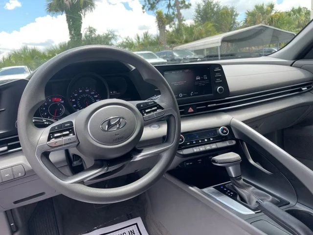 SEMINUEVOS HYUNDAI ELANTRA a Estados en autogozo
