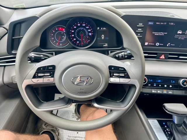 SEMINUEVOS HYUNDAI ELANTRA a Estados en autogozo