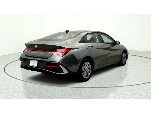 SEMINUEVOS HYUNDAI Elantra a Estados en autogozo