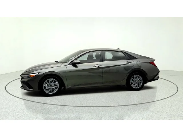 SEMINUEVOS HYUNDAI Elantra a Estados en autogozo