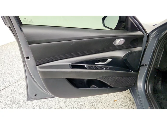 SEMINUEVOS HYUNDAI Elantra a Estados en autogozo