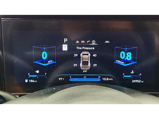 SEMINUEVOS HYUNDAI Elantra a Estados en autogozo