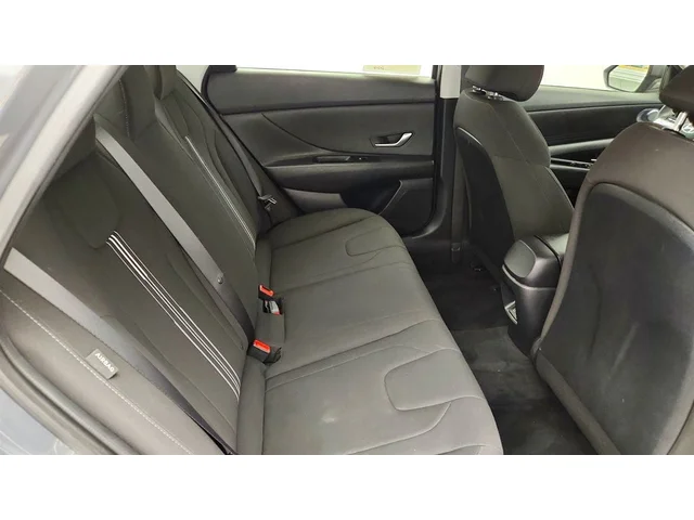 SEMINUEVOS HYUNDAI Elantra a Estados en autogozo