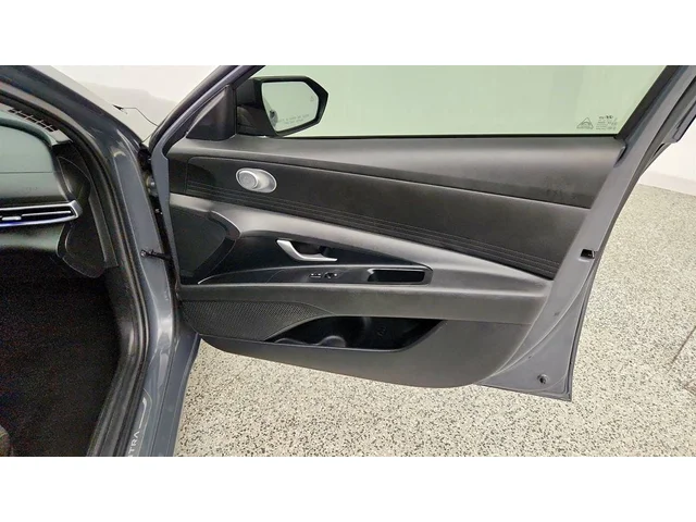 SEMINUEVOS HYUNDAI Elantra a Estados en autogozo