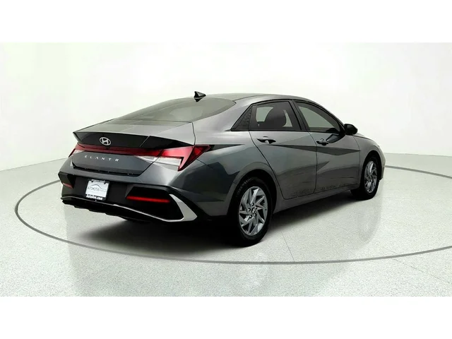 SEMINUEVOS HYUNDAI Elantra a Estados en autogozo