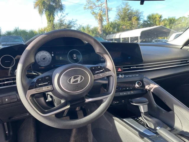 SEMINUEVOS HYUNDAI ELANTRA a Estados en autogozo