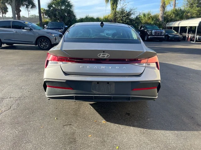 SEMINUEVOS HYUNDAI ELANTRA a Estados en autogozo
