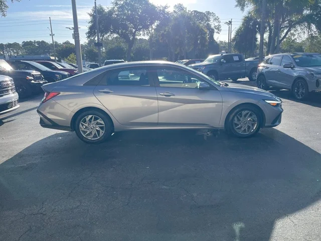 SEMINUEVOS HYUNDAI ELANTRA a Estados en autogozo