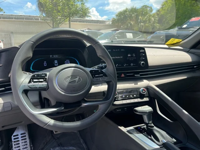 SEMINUEVOS HYUNDAI ELANTRA a Estados en autogozo